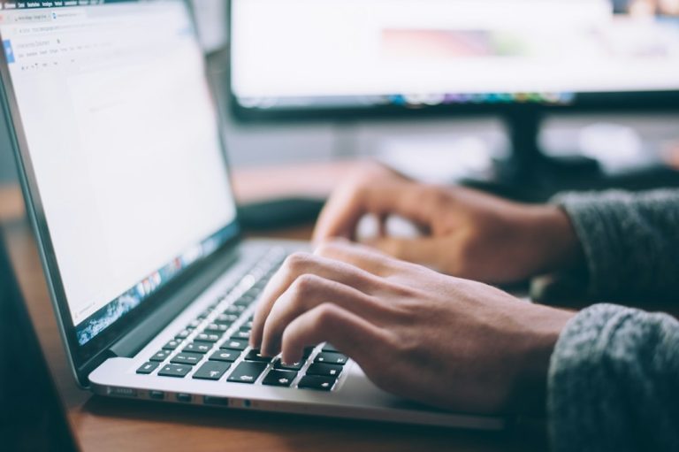 How to change user name in Windows 10 (local or Microsoft account)