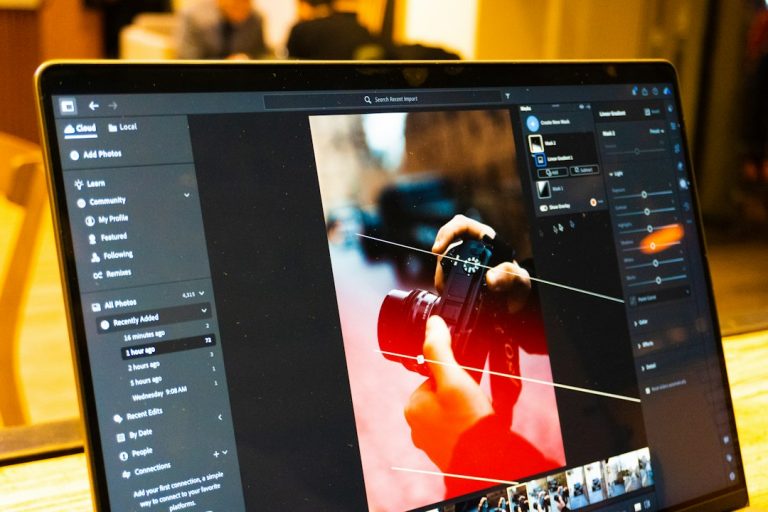 How to convert BMP to JPG in Windows without extra software