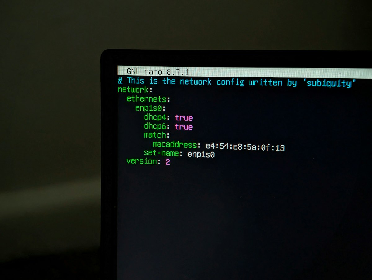 Terminal window with commands, used to reset ReAgent.xml and run reagentc /enable as administrator