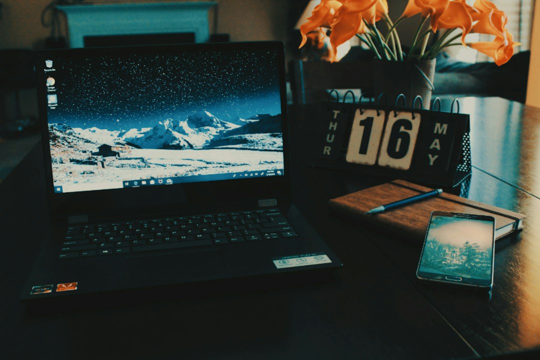 Laptop running the Windows Installation Assistant to force a feature update